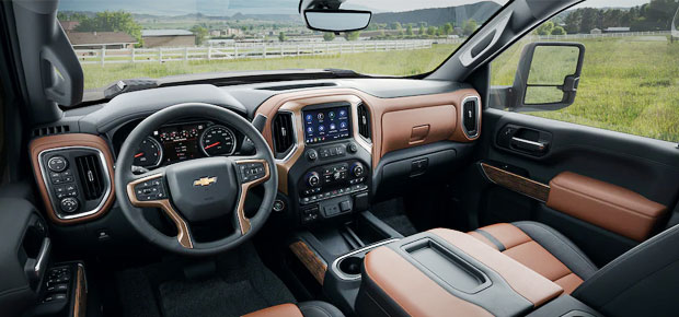 2022 Chevrolet Silverado HD Interior