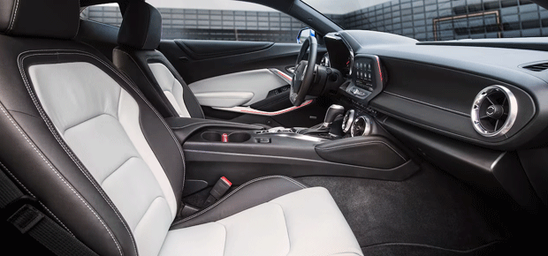 2024 Chevrolet Camaro Interior